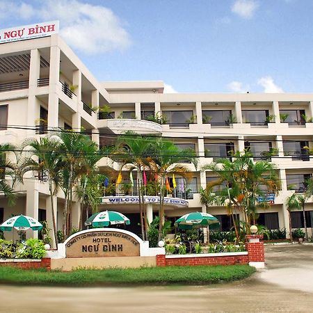Ngu Binh Hue Hotel Buitenkant foto
