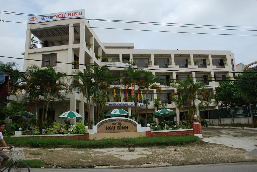 Ngu Binh Hue Hotel Buitenkant foto