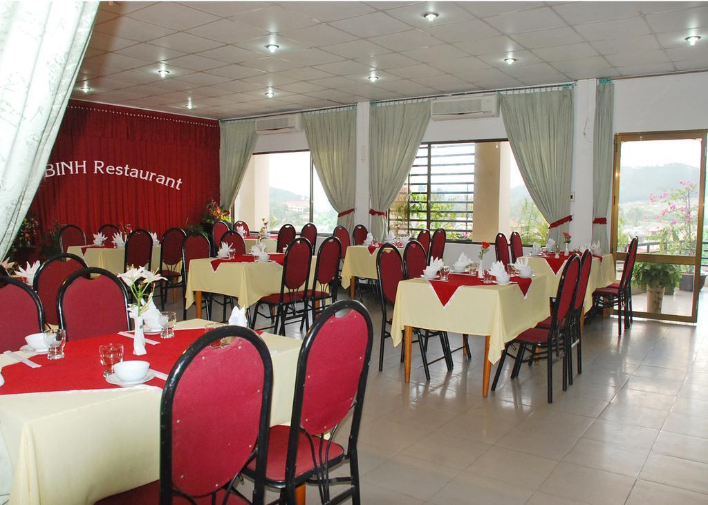 Ngu Binh Hue Hotel Buitenkant foto